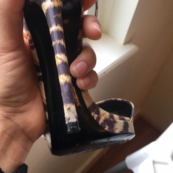 Dolce and gabbana heels - Picture 6 of 7